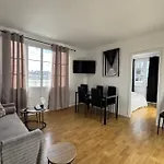 With Balcony - Castle View דירה קאין