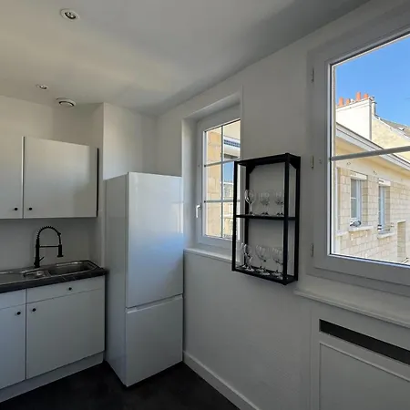 With Balcony - Castle View * Caen