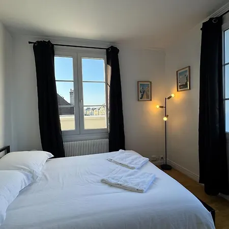 Daire With Balcony - Castle View *