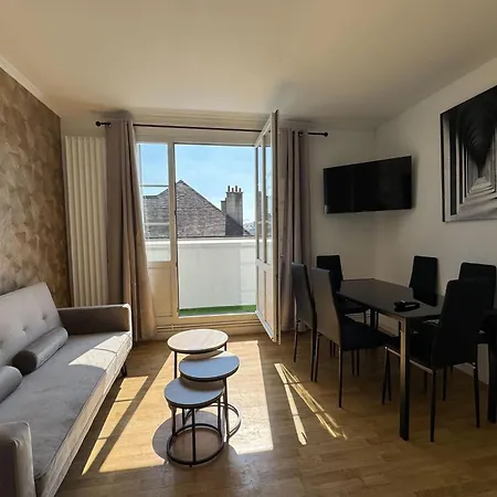 Appartement With Balcony - Castle View *