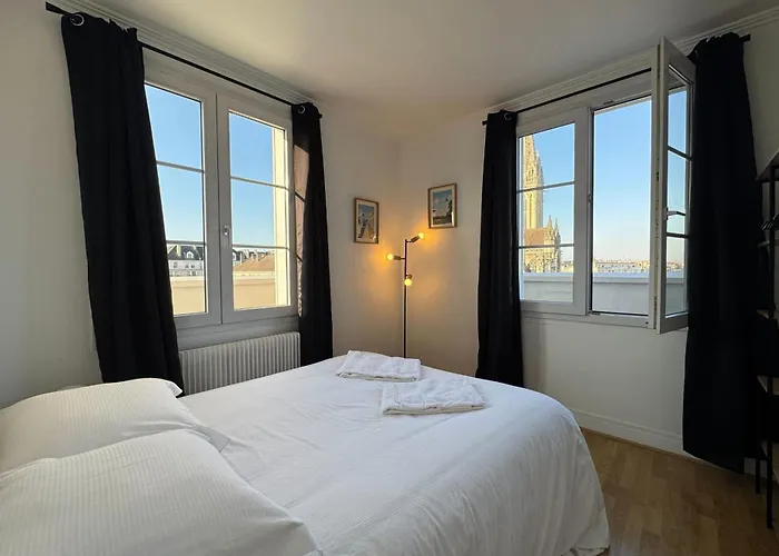 With Balcony - Castle View Caen